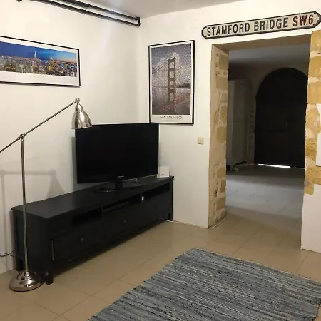 Ash Fountain Gardens Apartment